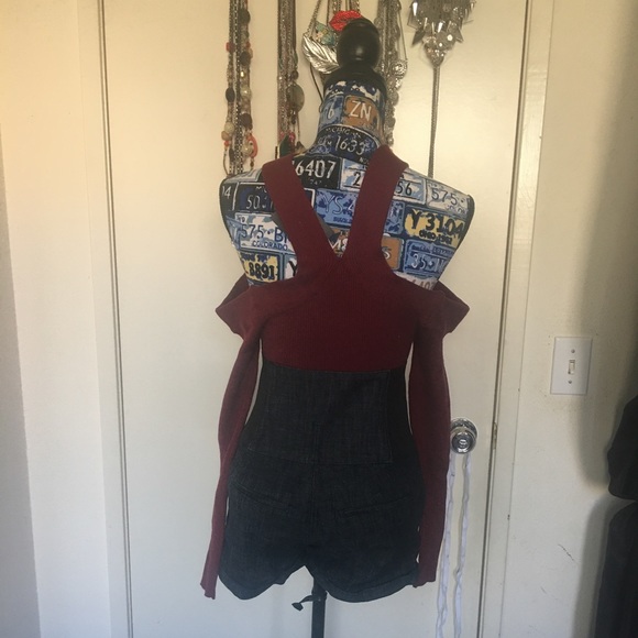 🚨5/$20 Sexy high-waisted dark denim zip-up shorts - Picture 2 of 14